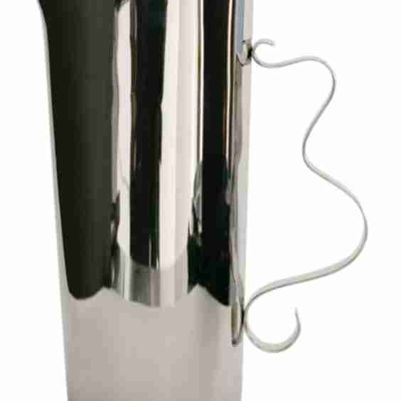 Squiggle Pitcher