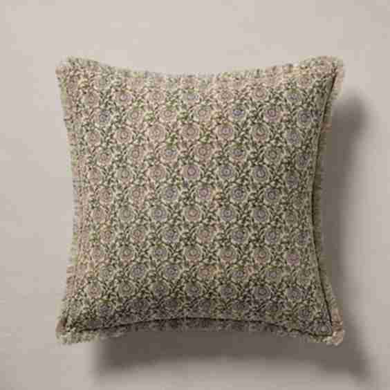 Sabrina Pillow