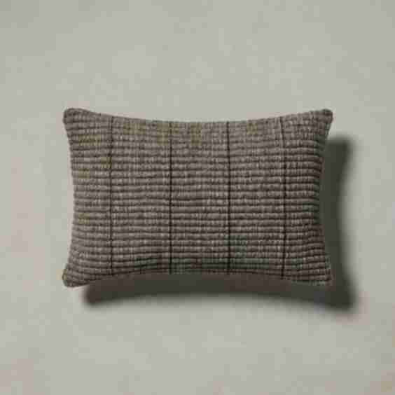 Kerr Pillow