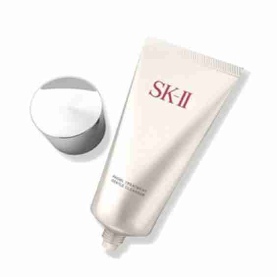 Facial Treatment Gentle Cleanser