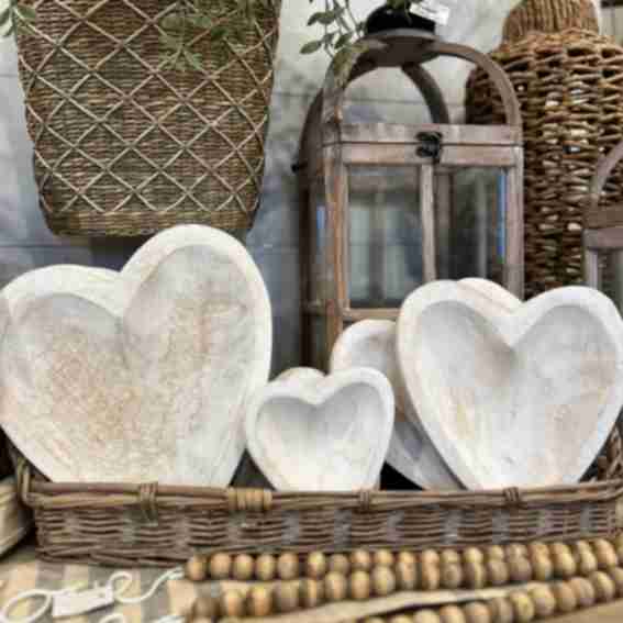The Feathered Farmhouse Reviews