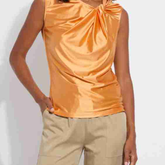 Selene Twisted Shoulder Top