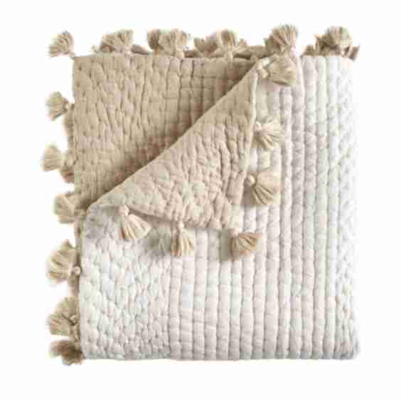 Sahati Sand Throw