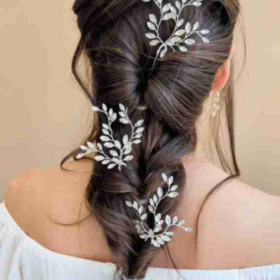 Brides & Hairpins Reviews