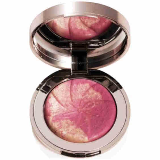 Glow-To Illuminating Blush