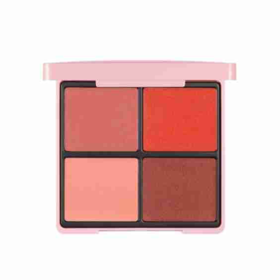 Ciaté London X Miss Piggy All About Moi! Cream Blush Palette