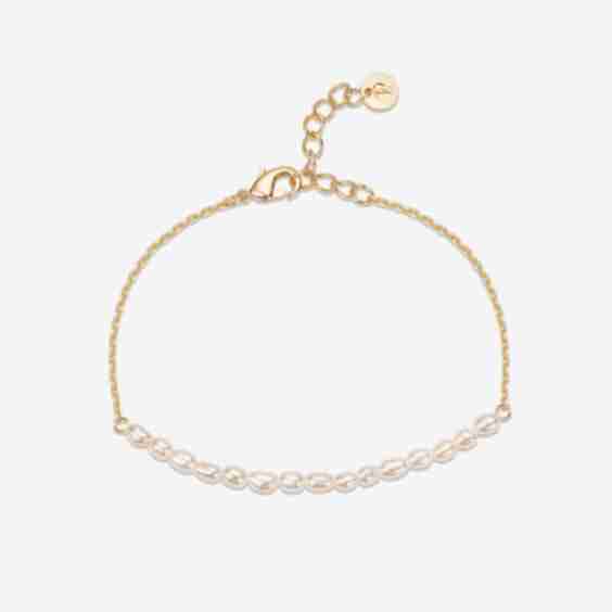 Dainty Freshwater Pearl Bracelet