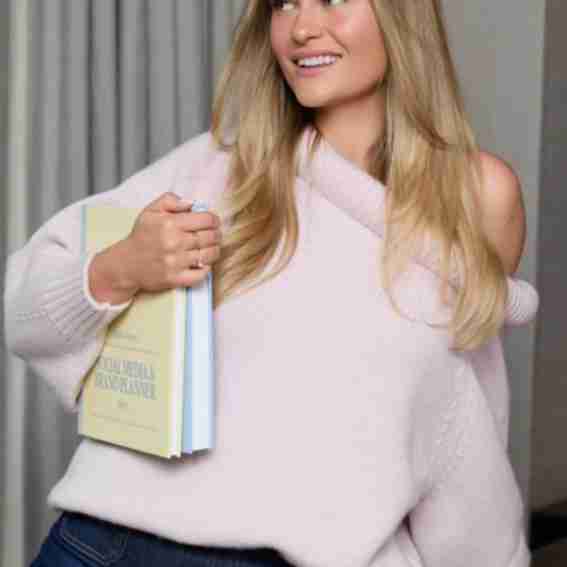 Camille Moore Reviews