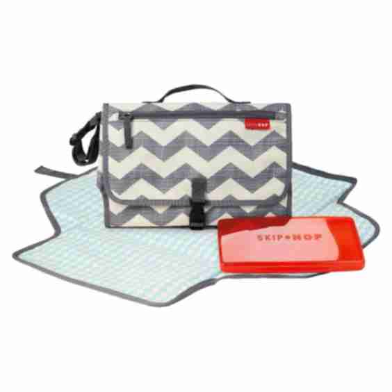 Pronto Baby Changing Station & Diaper Clutch