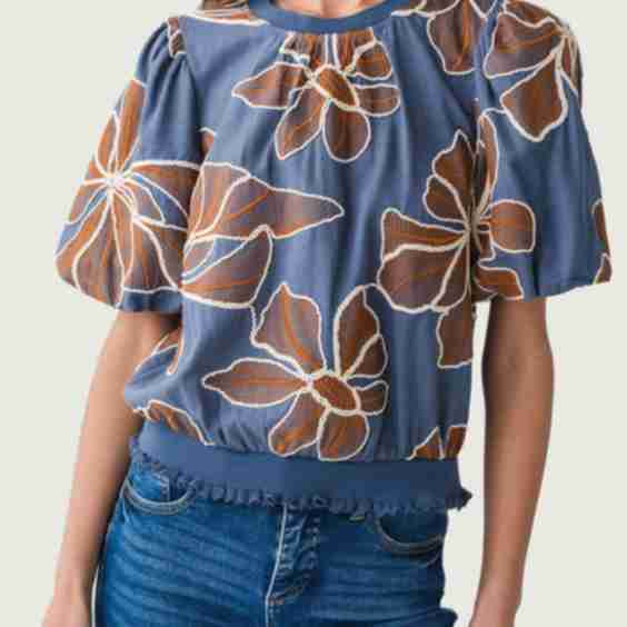 Floral Embroidery Top