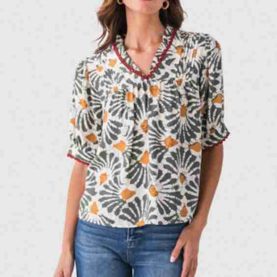 Floral Contrast Trim Top
