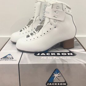 Jackson Ultima