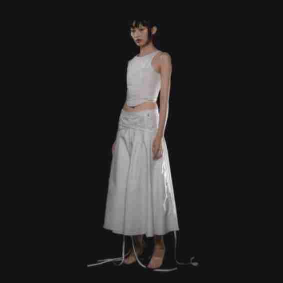 Romina Ferrari Reviews