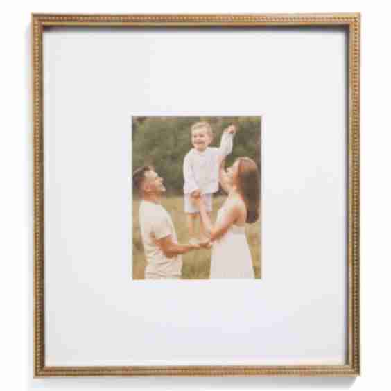 Beaded Edge Wall Portrait Frame