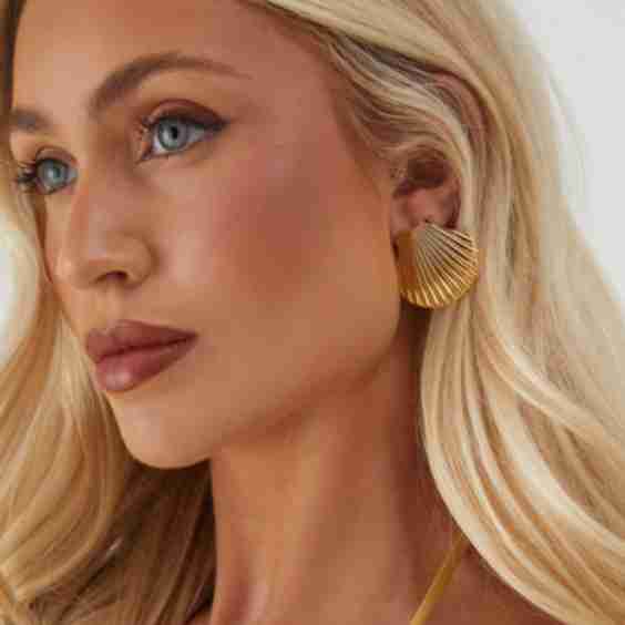 Sea Shell Stud Earrings