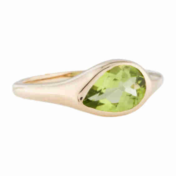 14K 1.07ct Peridot Signet Ring