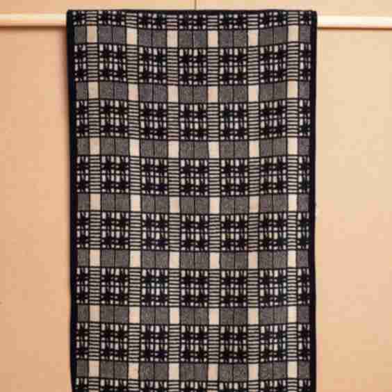 Alma Hand Towel