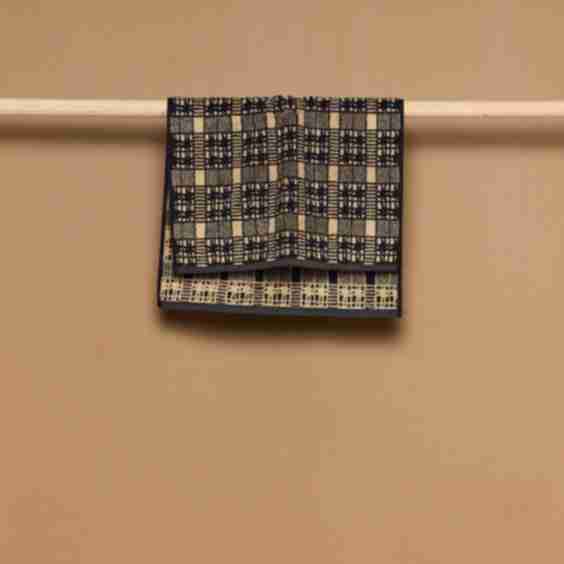 Alma Hand Towel