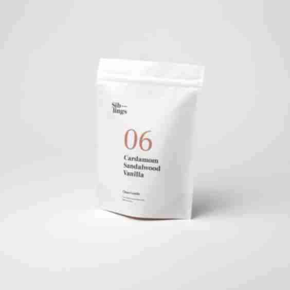 No 06 — Cardamom, Sandalwood, Vanilla