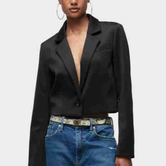 Cropped Blazer