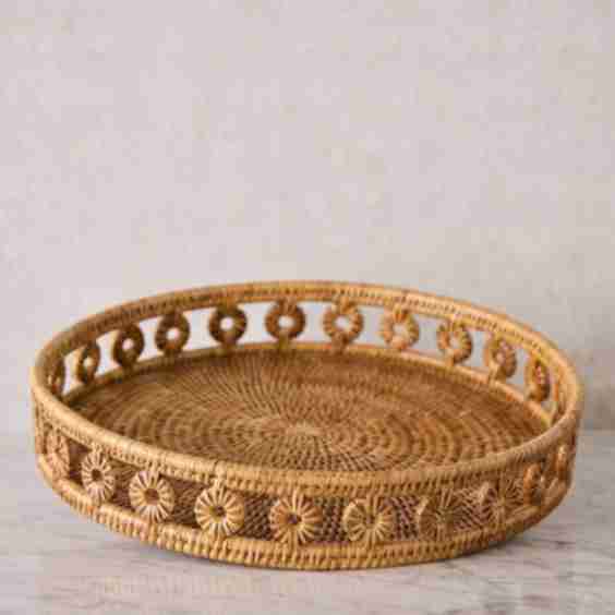16 Round Rattan Tray With Glass Insert