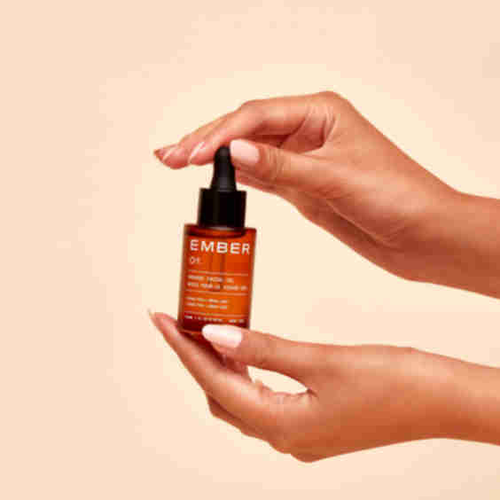 02 / Facial Oil
