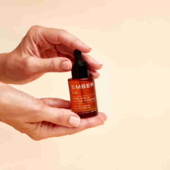 04 / Facial Oil