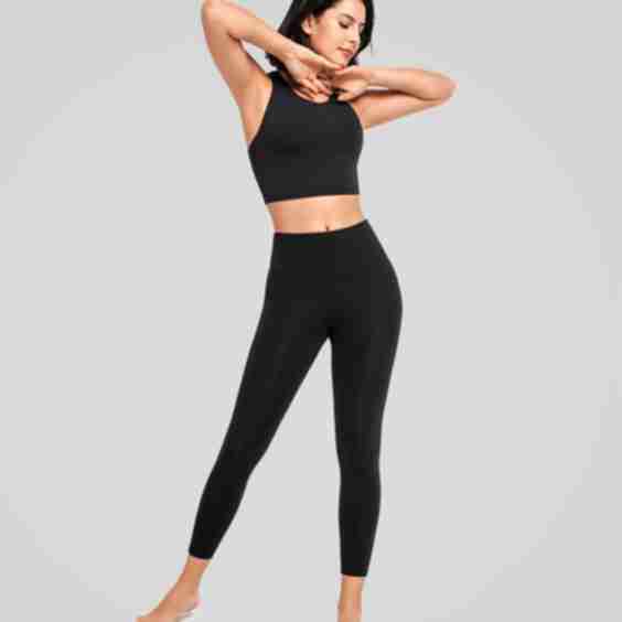 Shift Scoop Neckline Strappy Padded Yoga Bra