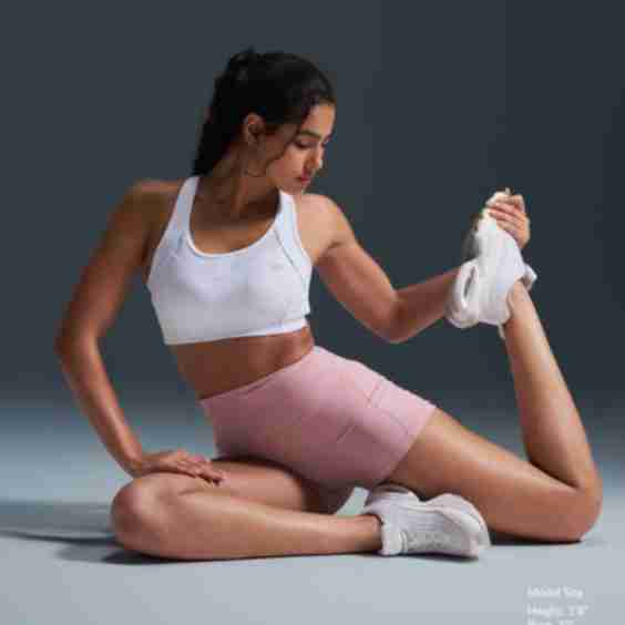 Sculpt Racerback Line Padded Running Bra