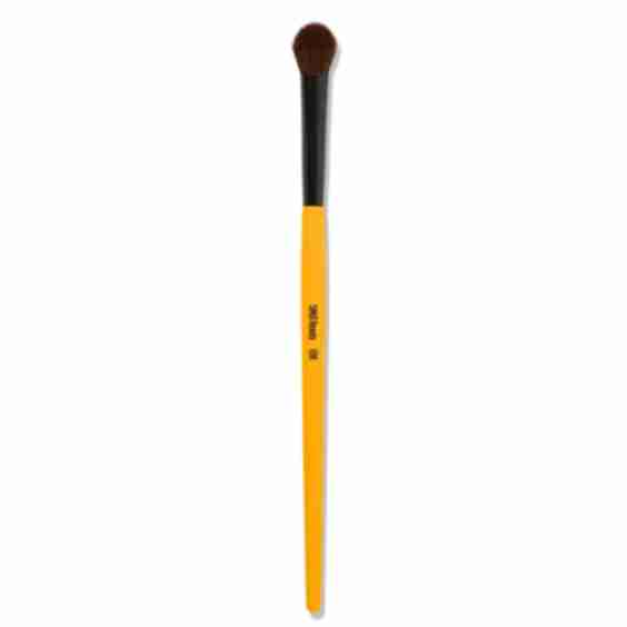 E08 Brush