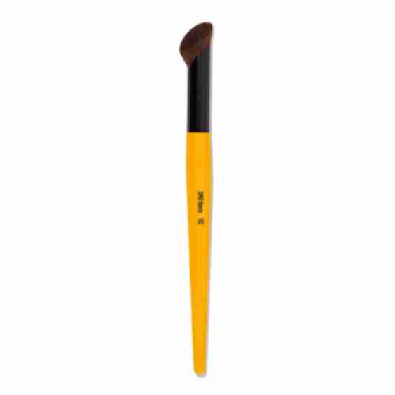 F02 Brush