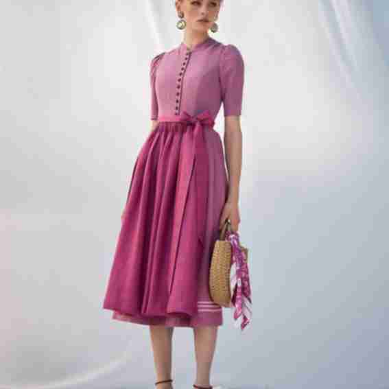 Julia Trentini Reviews