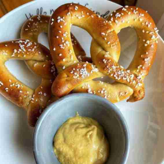 Superpretzel Reviews