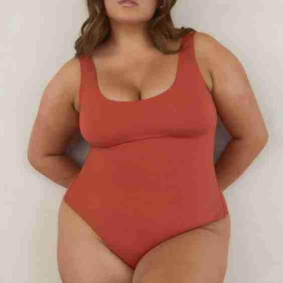 Scoop Tank Hourglass Shapewear Cheeky Bodysuit