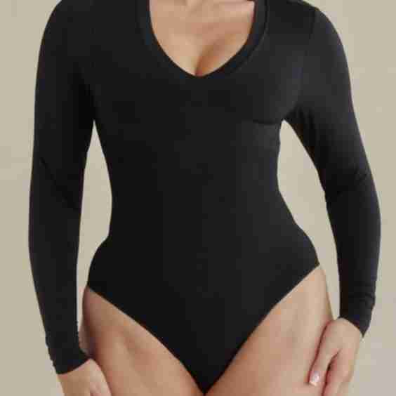 Long Sleeve V Neck Butter Sculpt Seamless Shapewear Bodysuit