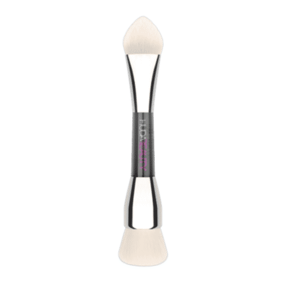 Build and Buff Foundation Brush