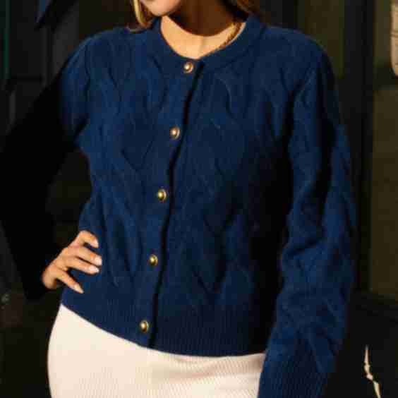 Chamonix Cable Cashmere Cardigan