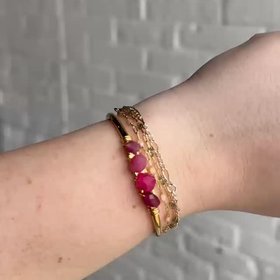 Red Giraffe Designs