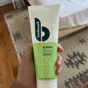 Phuc M's review of Bodewell Skin