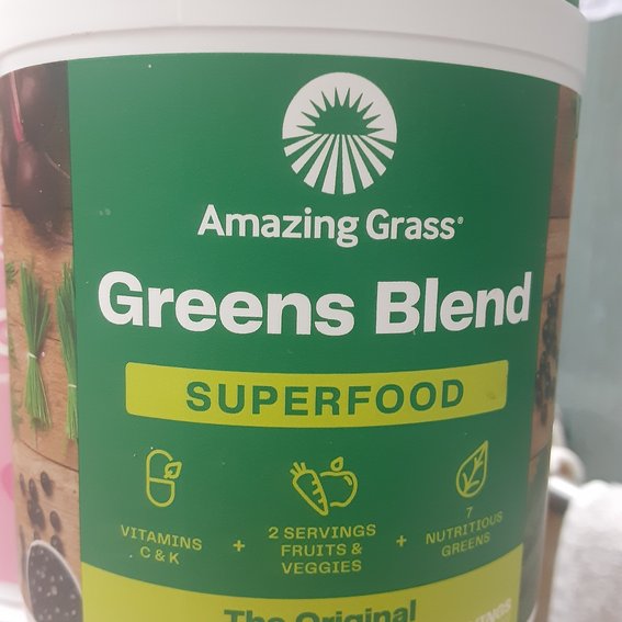 Amazing Grass Green Superfood Review (2024)