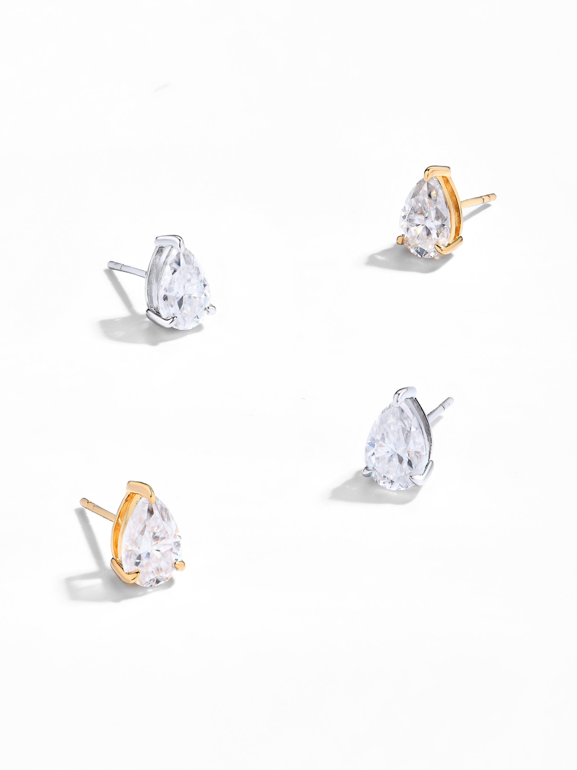 1.5 Ct Pear Moissanite Earrings