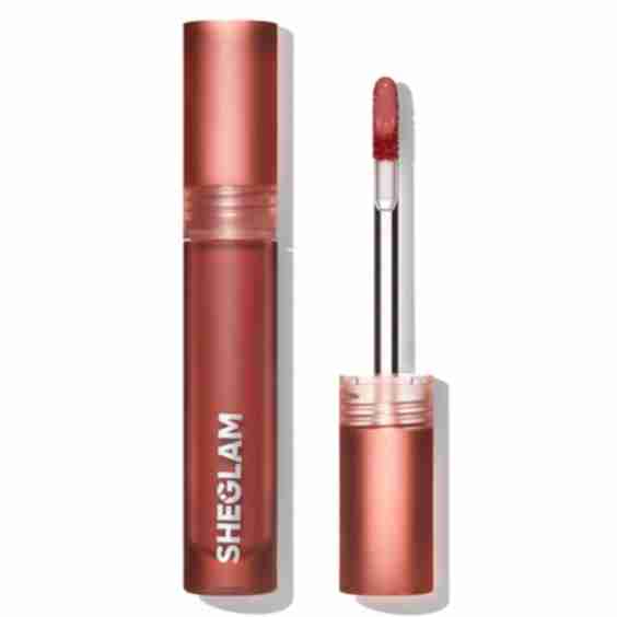 Soft Haze Lip Blur