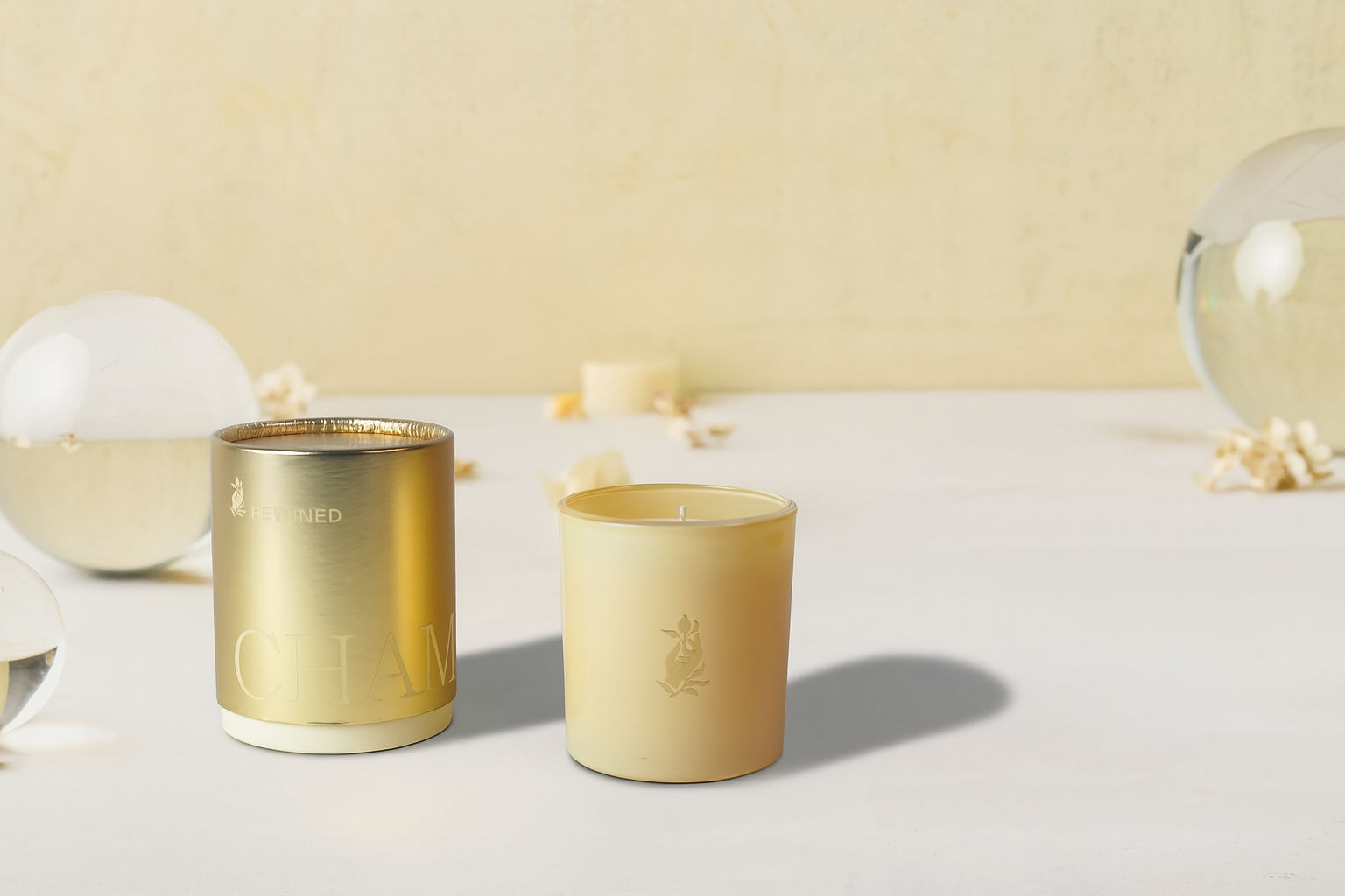 Champagne Metallic 5.5 oz Candle