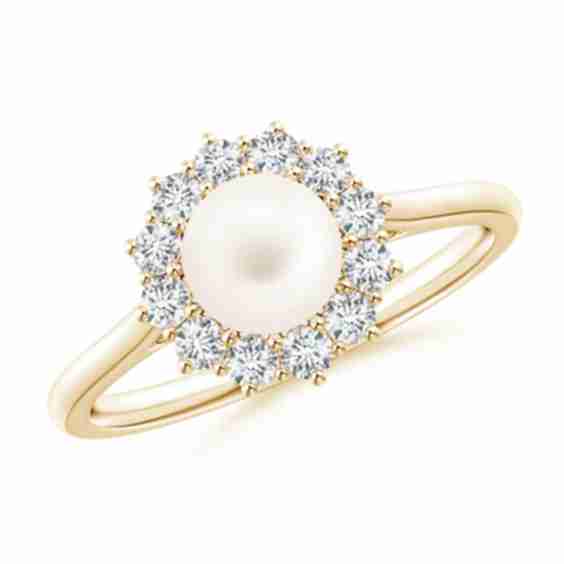 Princess Diana Inspired Freshwater Pearl Ring