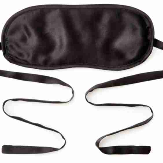 Silk-Filled Eyemask