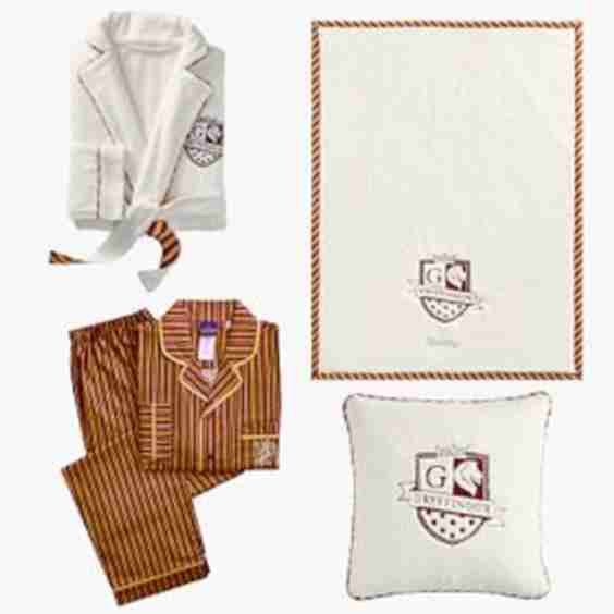 Gryffindor Cozy Gift Set