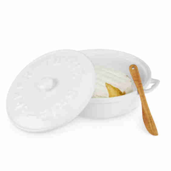 Brie Baker with Acacia Spreader 