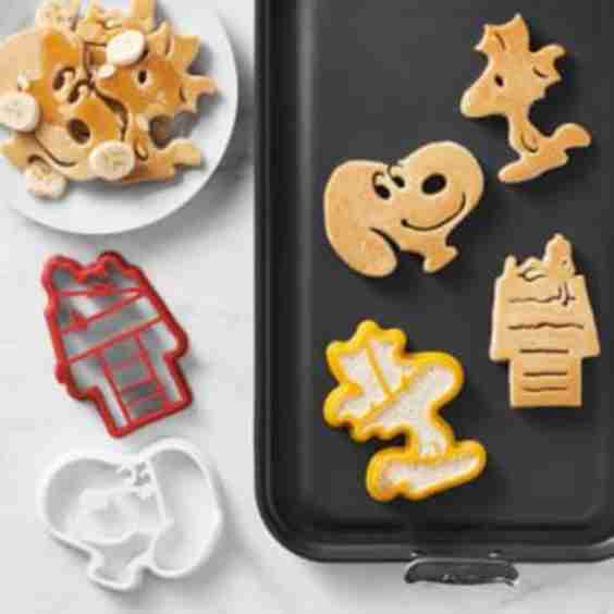 X Williams Sonoma Pancake Molds Set Of 3