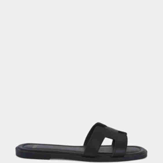 Sachie Sandals