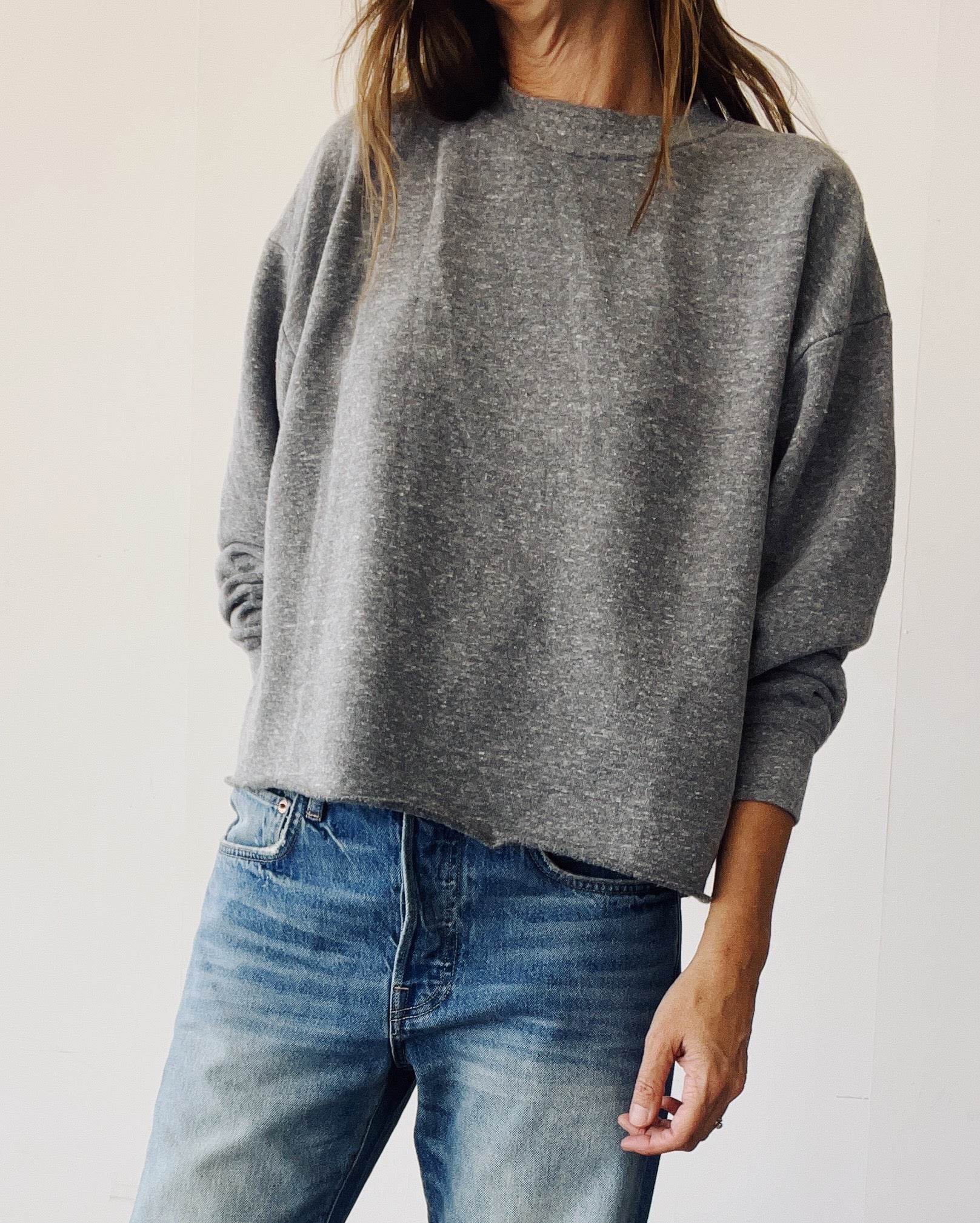 The Boxy Crop Sweatshirt 